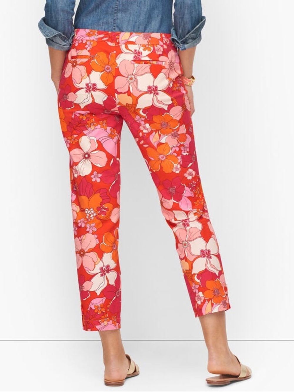 NWOT-Talbots Floral Capris in Pink, Orange and Red Size 16P - Picture 3 of 12